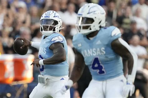 parlay picks|College Football Parlay Picks Week 1: 3.